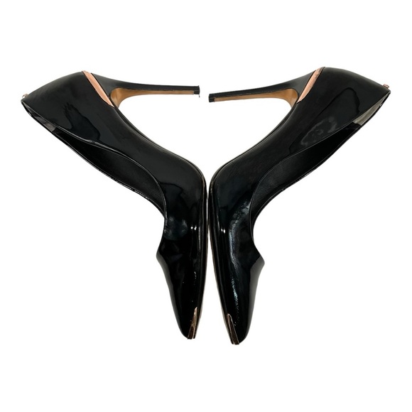 Elegant Black Stiletto Heels - Picture 11 of 16